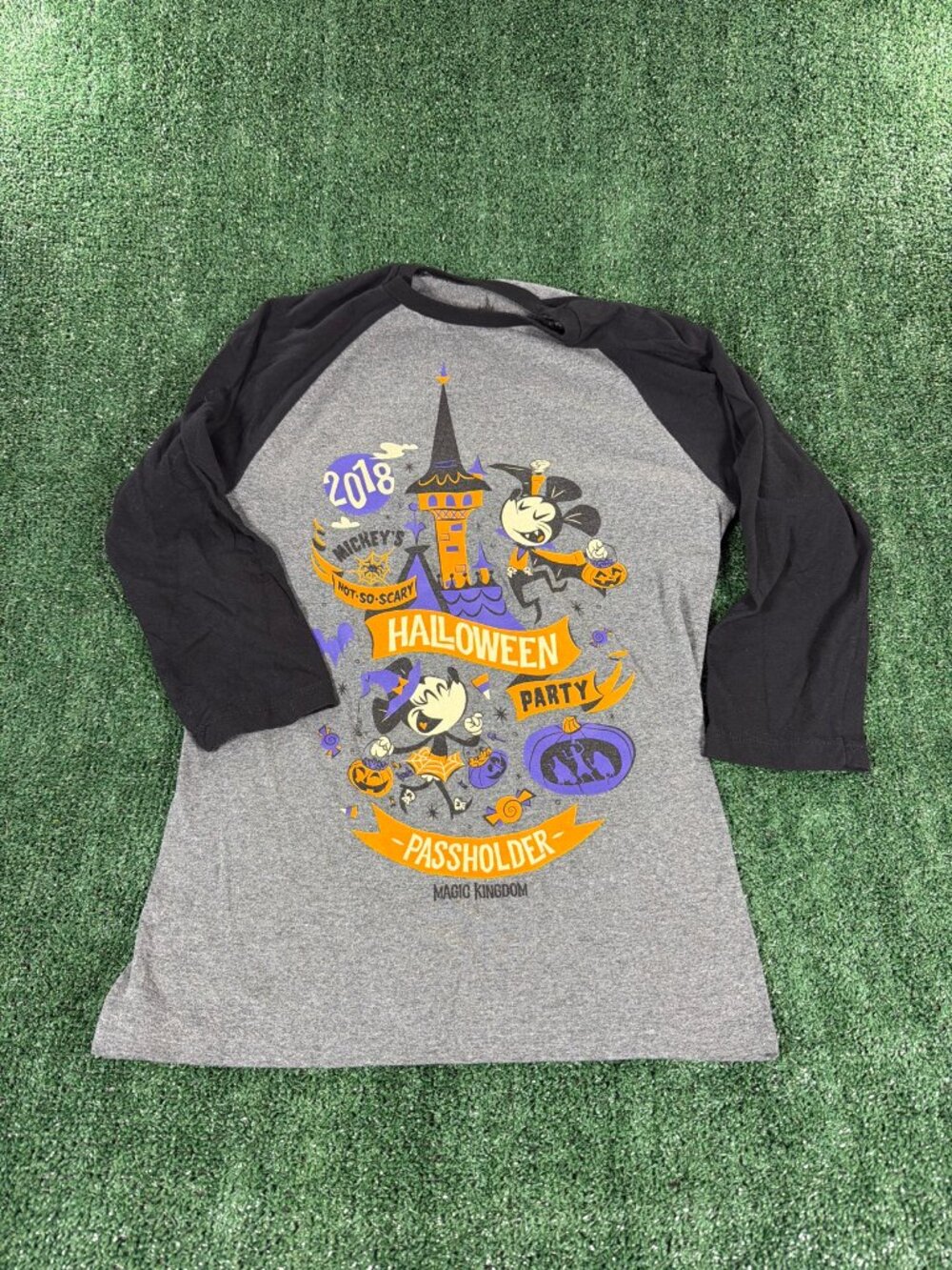 Disney Mickey's Not-So-Scary Halloween Party 2018 Passholder Raglan Women's S